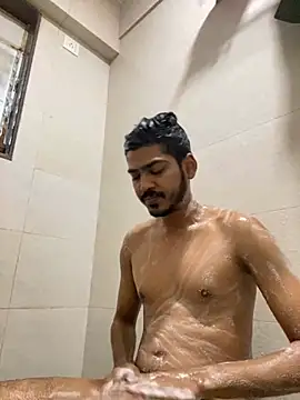 cute modell online show from 01-31-25, 04:47