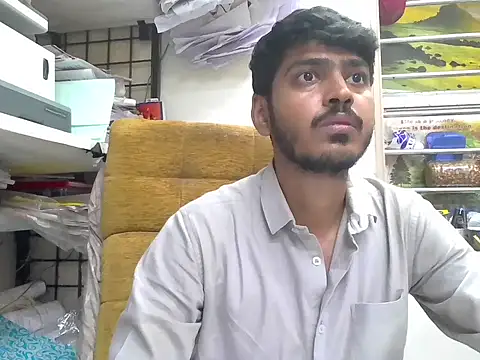 cute modell online show from 10-09-25, 12:14