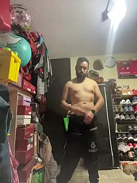 leonardohot1987 online show from 02-28-25, 05:15