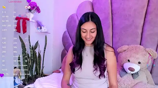 Snapshot of sweetfoxy_17 chatting on 01-30-25, 05:28 sweetfoxy 17 online show from 01-30-25, 05:28