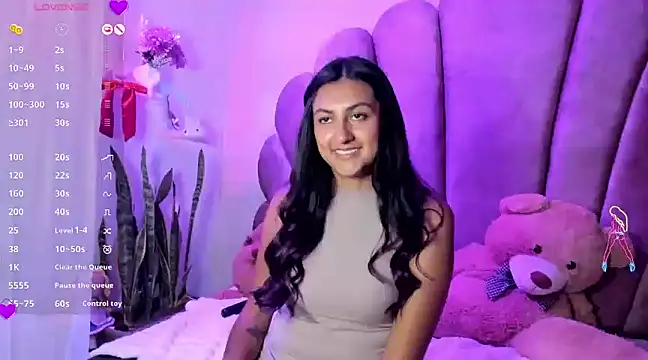 Snapshot of sweetfoxy_17 chatting on 01-30-25, 11:34 sweetfoxy 17 online show from 01-30-25, 11:34