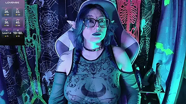 Kimlennox  online show from 01-06-26, 01:15