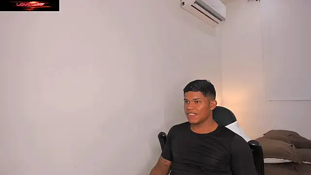 Snapshot of maxsteel177 chatting on 01-22-25, 02:26 maxsteel177 online show from 01-22-25, 02:26