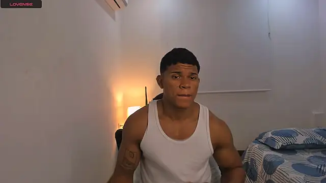 Snapshot of maxsteel177 chatting on 02-26-25, 04:25 maxsteel177 online show from 02-26-25, 04:25