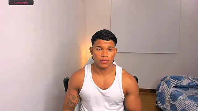 Snapshot of maxsteel177 chatting on 02-28-25, 02:31 maxsteel177 online show from 02-28-25, 02:31