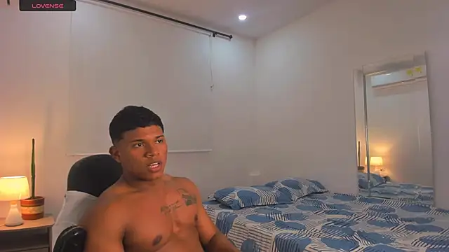 Snapshot of maxsteel177 chatting on 03-04-25, 02:17 maxsteel177 online show from 03-04-25, 02:17