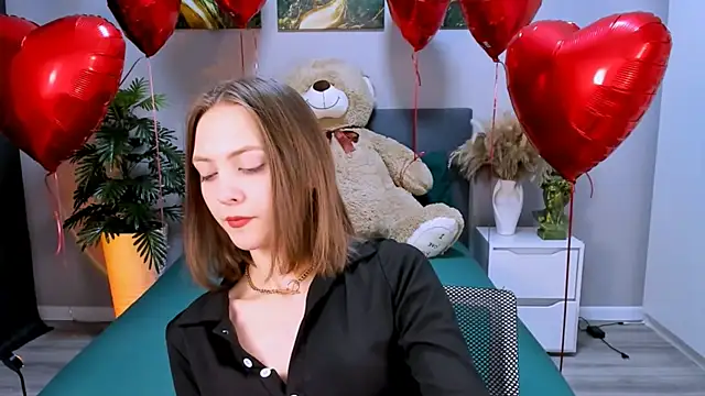 JesssWalker online show from 02-19-25, 05:06