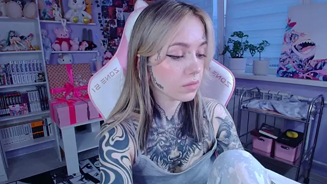 Catharsisi online show from 11-07-25, 01:22