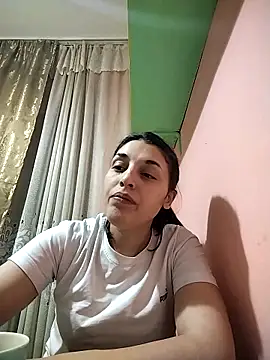 Snapshot of Rosanna_Rennie chatting on 01-28-25, 07:42 Rosanna Rennie online show from 01-28-25, 07:42