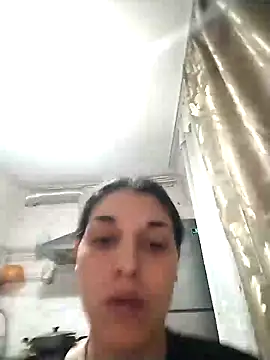 Snapshot of Rosanna_Rennie chatting on 02-18-25, 03:43 Rosanna Rennie online show from 02-18-25, 03:43