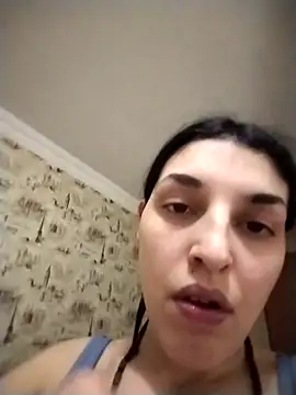 Snapshot of Rosanna_Rennie chatting on 03-02-25, 04:21 Rosanna Rennie online show from 03-02-25, 04:21