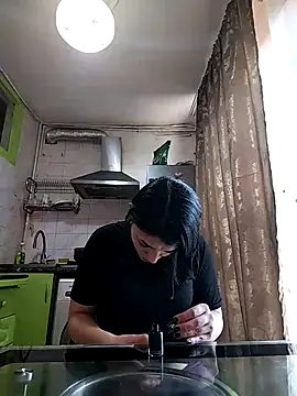 Snapshot of Rosanna_Rennie chatting on 03-08-25, 11:48 Rosanna Rennie online show from 03-08-25, 11:48