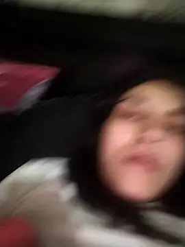 Snapshot of Rosanna_Rennie chatting on 03-12-25, 05:17 Rosanna Rennie online show from 03-12-25, 05:17