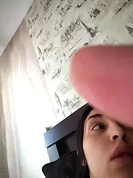 Snapshot of Rosanna_Rennie chatting on 03-13-25, 11:08 Rosanna Rennie online show from 03-13-25, 11:08