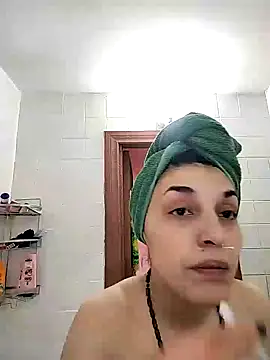 Snapshot of Rosanna_Rennie chatting on 03-15-25, 08:04 Rosanna Rennie online show from 03-15-25, 08:04