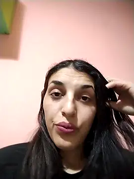 Snapshot of Rosanna_Rennie chatting on 03-17-25, 11:00 Rosanna Rennie online show from 03-17-25, 11:00