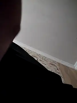 Snapshot of Rosanna_Rennie chatting on 03-18-25, 08:47 Rosanna Rennie online show from 03-18-25, 08:47