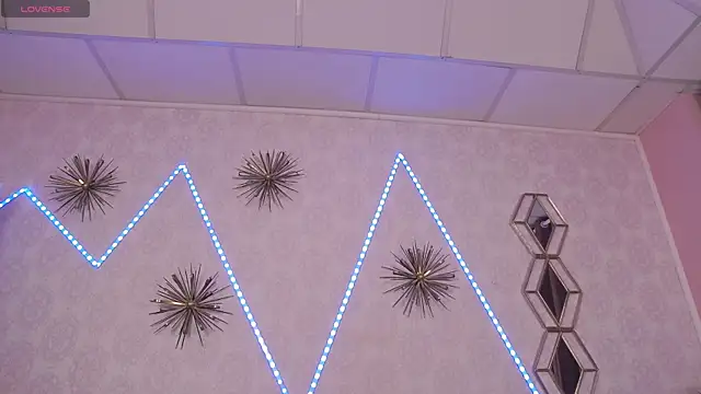 Snapshot of BustyEva_ chatting on 11-14-25, 04:49 BustyEva online show from 11-14-25, 04:49