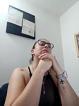 Snapshot of CHARLOTTE_1711 chatting on 01-23-25, 11:58 CHARLOTTE 1711 online show from 01-23-25, 11:58