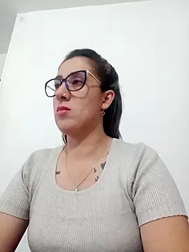 Snapshot of CHARLOTTE_1711 chatting on 02-16-25, 11:05 CHARLOTTE 1711 online show from 02-16-25, 11:05