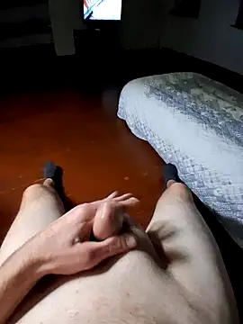 Snapshot of William1941 chatting on 10-14-25, 07:09 William1941 online show from 10-14-25, 07:09