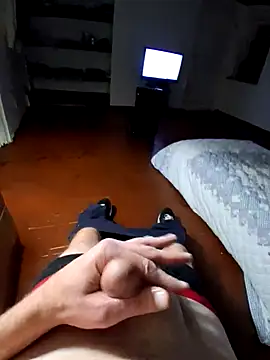 Snapshot of William1941 chatting on 10-18-25, 06:26 William1941 online show from 10-18-25, 06:26