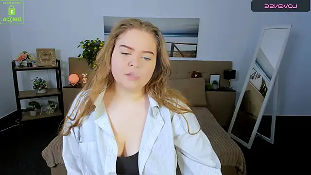 Snapshot of Erica__Alta chatting on 02-24-25, 06:16 Erica  Alta online show from 02-24-25, 06:16
