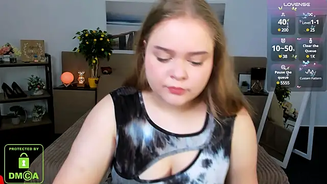 Snapshot of Erica__Alta chatting on 03-15-25, 06:25 Erica  Alta online show from 03-15-25, 06:25