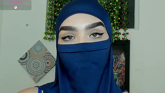 Maissa Alabi online show from 10-15-25, 06:19