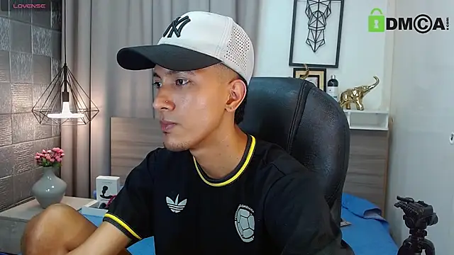 HarolddXL online show from 04-15-26, 07:58