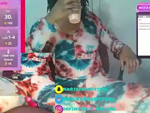 Snapshot of dragdemballznme chatting on 02-13-25, 09:38 dragdemballznme online show from 02-13-25, 09:38