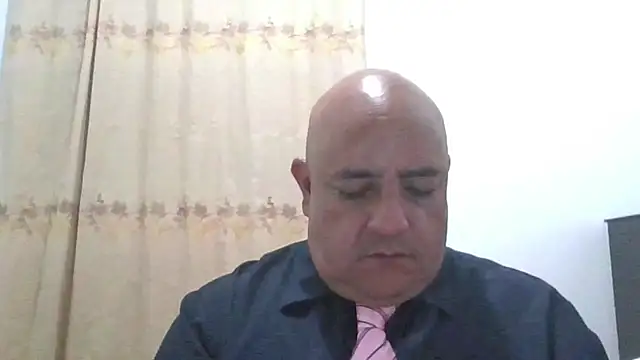 Snapshot of Sr_JakoXXXX chatting on 03-21-25, 03:12 Sr JakoXXXX online show from 03-21-25, 03:12