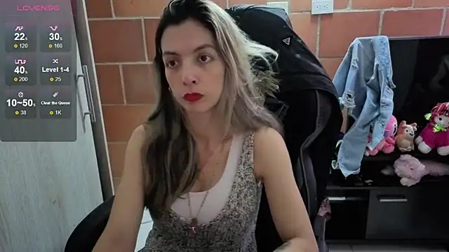 Princezzlove3 online show from 10-08-25, 08:39