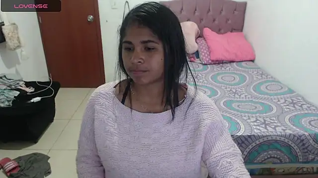 july-feria online show from 01-27-25, 12:12