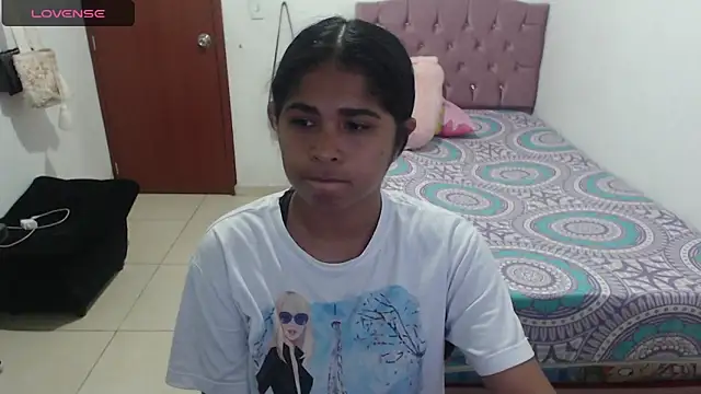 july-feria online show from 02-05-25, 12:31