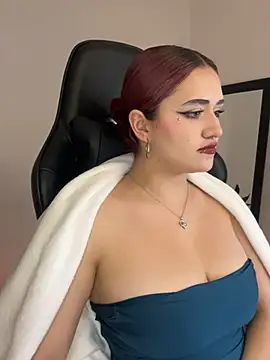 Snapshot of raven__white1 chatting on 01-18-25, 12:13 raven  white1 online show from 01-18-25, 12:13