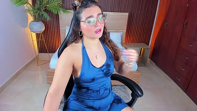 lilly ass  online show from 02-08-25, 12:50