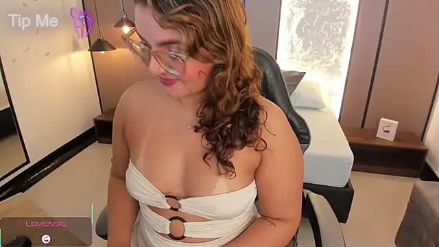 lilly ass  online show from 10-11-25, 12:58