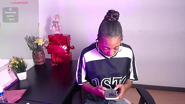 esmeralda-bk online show from 12-18-25, 10:16