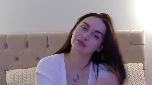 Lilliana Moon online show from 01-19-25, 04:14