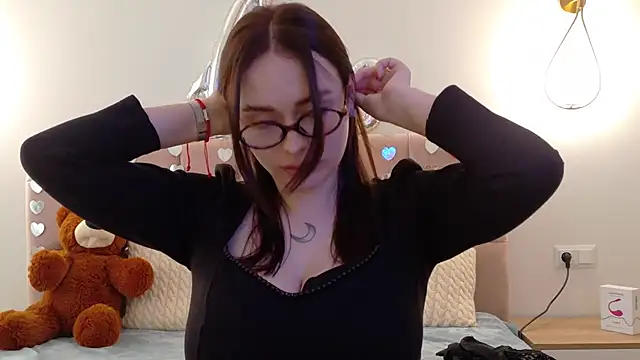 Lilliana Moon online show from 02-28-25, 11:03