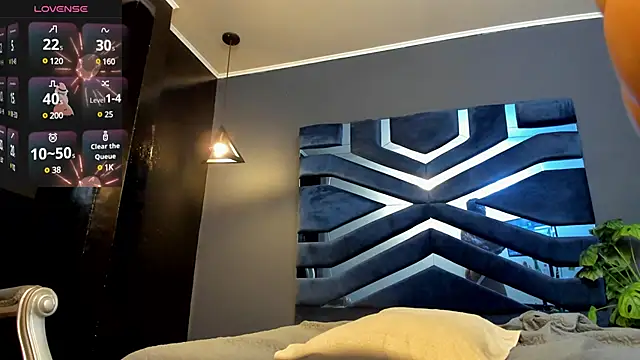 bruno cavalli online show from 02-12-25, 08:18