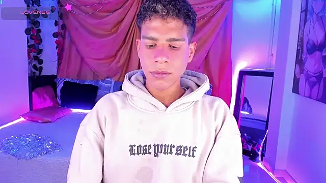 Ethan Boyy online show from 10-29-25, 11:17