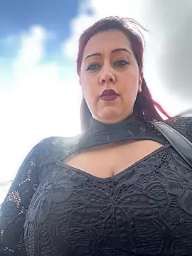 Snapshot of Miss__Melody chatting on 12-13-25, 08:04 Miss Melody online show from 12-13-25, 08:04