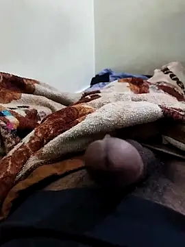 Snapshot of rabir334 chatting on 12-17-25, 07:20 rabir334 online show from 12-17-25, 07:20