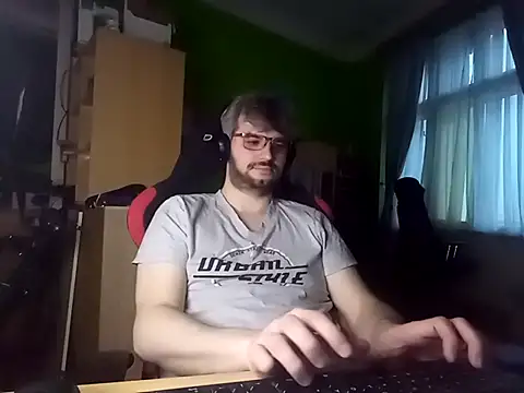 stary-w-kalesonach online show from 02-05-25, 06:13