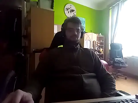 stary-w-kalesonach online show from 02-11-25, 07:44