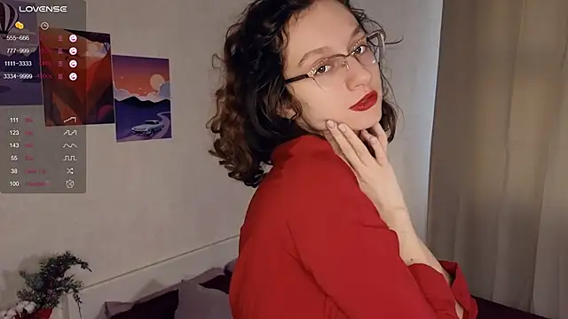 Snapshot of Leya_Curly chatting on 02-22-25, 11:24 Leya Curly online show from 02-22-25, 11:24