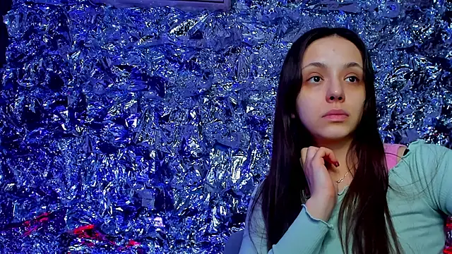 Snapshot of Sahara_Shields chatting on 01-15-25, 10:27 Sahara Shields online show from 01-15-25, 10:27