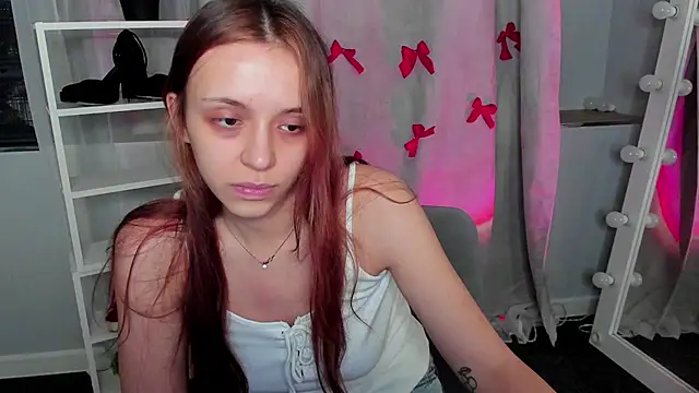 Snapshot of Sahara_Shields chatting on 01-31-25, 10:20 Sahara Shields online show from 01-31-25, 10:20